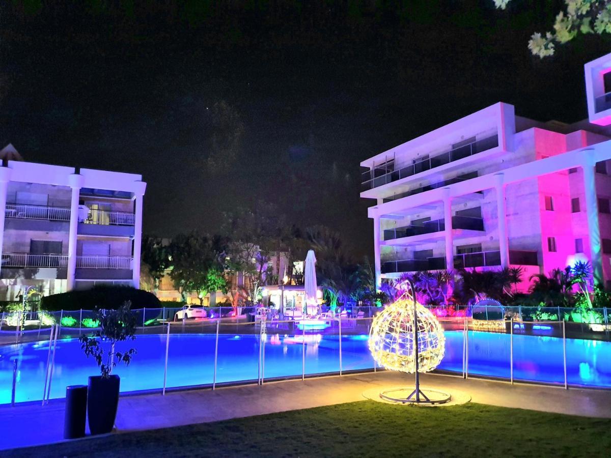 Barak Royal Suites 52 Garden - חמש דקות מהים ומהטיילת 埃拉特 外观 照片