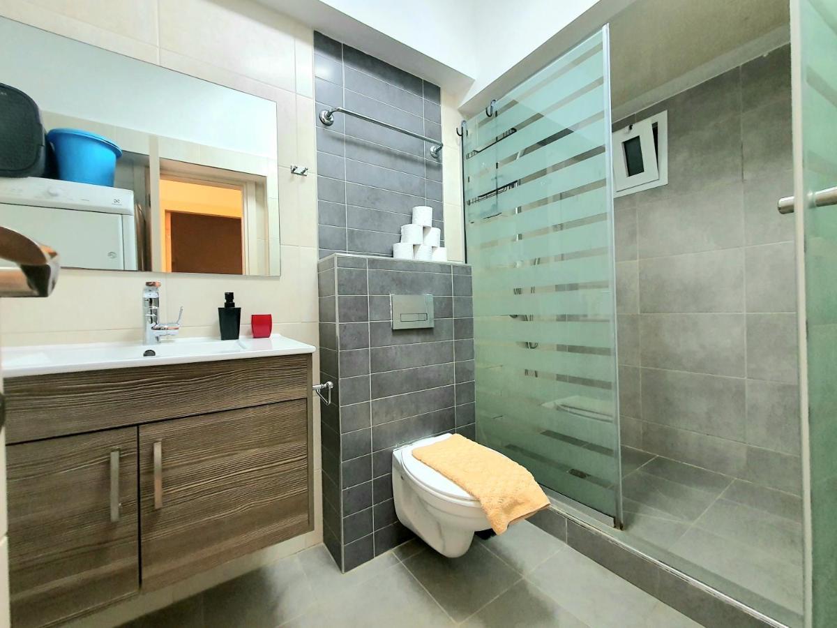 Barak Royal Suites 52 Garden - חמש דקות מהים ומהטיילת 埃拉特 外观 照片